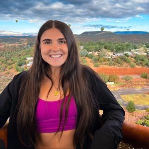 Meet your Posher, Kaitlyn